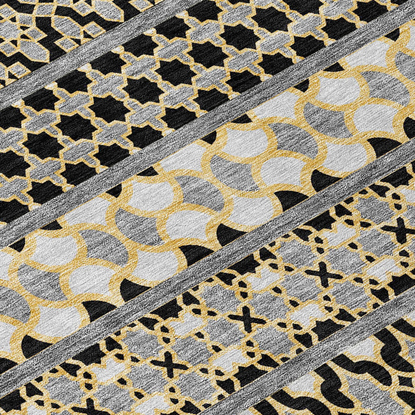 8' Charcoal Gray And Gold Round Quatrefoil Washable Indoor Outdoor Area Rug