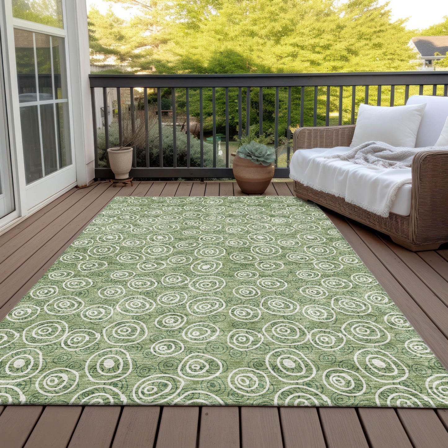 3' X 5' Green And Ivory Geometric Washable Indoor Outdoor Area Rug